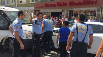 Milas'ta Zincirleme Trafik Kazası; 5 Yaralı