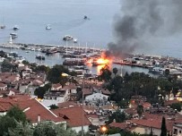 1.5 Milyonluk Lüks Tekne Alev Alev Yandı