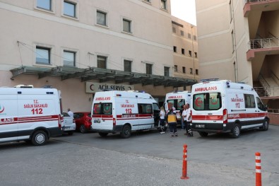 20 İşçi Tatlıdan Hastanelik Oldu