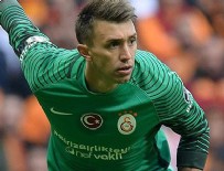 KAMUYU AYDıNLATMA PLATFORMU - Galatasaray Muslera ile sözleşme uzattı