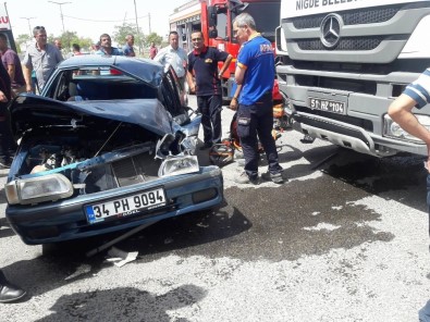 Niğde'de Trafik Kazası Açıklaması 3 Yaralı