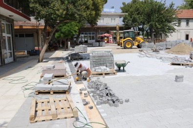 Soma'da Meydan Projesi Çalışmaları Hız Kazandı
