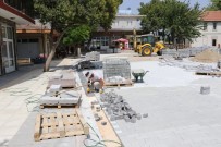 İBRAHIM İLHAN - Soma'da Meydan Projesi Çalışmaları Hız Kazandı
