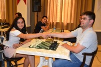 SATRANÇ FEDERASYONU - Ayvalık'ta 10. Yaz Satranç Şampiyonası Başladı