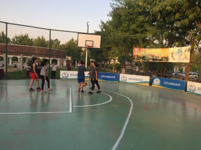 Diyarbakır'da 'Kardeşlik Ve Spor Turnuvaları' Devam Ediyor