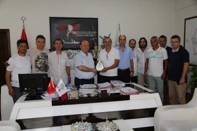 Masterlardan Başkan Özakcan'a Teşekkür Ziyareti