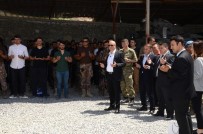 KURBAN KESİMİ - Operasyonda Dönen Polisler İçin Kurban Kesimi