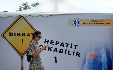 Türkiye'de Yaklaşık 3 Milyon Kişinin Hepatit B Virüsü Taşıdığı Öngörülüyor