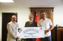 ABDURRAHIM KARAKOÇ - Uluslararası Film Festivalinde Sincan Birinci Oldu