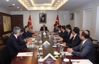 TAM GÜN - Vali Demirtaş'tan Kaymakamlara Talimatlar