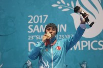 OSMAN AŞKIN BAK - Bakan Osman Aşkın Bak, Milli Tekvandocu Selver Şeker'i Tebrik Etti