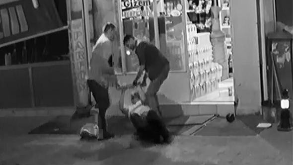 Başkanın koruması ve şoföründen esnafa dayak