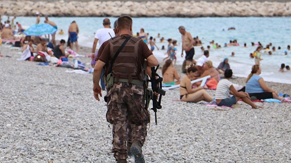 Torpil atan şüphelilere, özel harekatçı operasyonu!