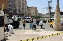 VELAYET DAVASI - Diyarbakır'da Silahlı Kavga Açıklaması 1 Polis Yaralandı