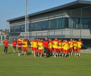 SELÇUK ŞAHİN - Göztepe Sezonu Açtı