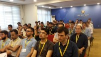 YAVUZ SULTAN SELİM CAMİİ - 'İş Hayatına Hazırlık Seminerleri' Başladı