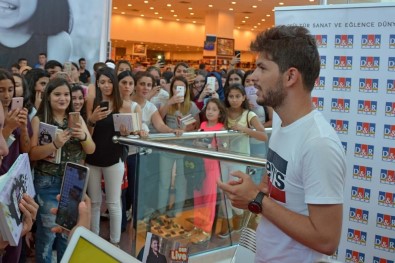 Miraç Çağrı Aktaş Okurlarıyla Buluştu