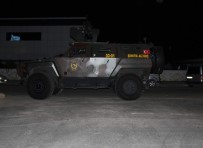 ZIRHLI ARAÇ - Bekarlığa Veda Partisi Emniyette Son Buldu Açıklaması 14 Gözaltı