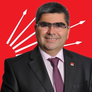 CHP Kuşadası İlçe Başkanı Nail Özazman Aday Olmayacağını Açıkladı