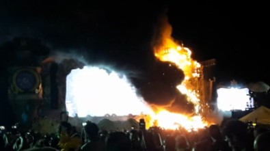 Festivalde Korkutan Yangın