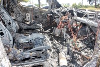 TUR MİNİBÜSÜ - Şoförün Soğukkanlılığı Faciayı Önledi