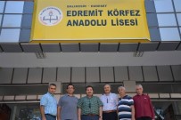 EDREMIT BELEDIYESI - Okullarda Yenileme Çalışmaları Hız Kesmiyor