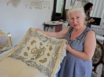 İRAN ŞAHI - Sultan Abdülmecit'in Emanetlerini Özenle Saklıyor