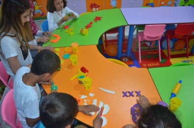 Pıtırcık Oyun Evi Etkinlik Odasında Çocuklar İçin Yaz Kampanyası Yapıldı