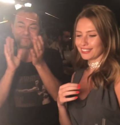 Serdar Ortaç'tan eşine sürpriz doğum günü