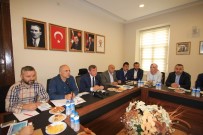 KÜLFETLI - AK Parti İl Başkanı Revi Basınla Buluştu