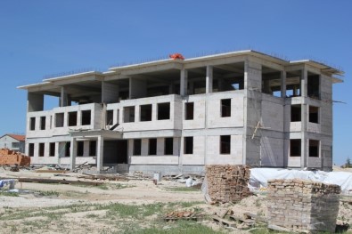 Cihanbeyli'ye Modern Halk Eğitim Merkezi