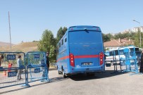 FETÖ Sanığı İfade Verirken Bayıldı