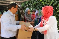 DENİZ FENERİ - Gıda Paketi Dağıtımı Devam Ediyor