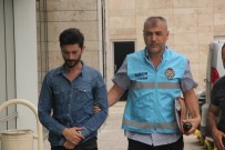 KıSKANÇLıK - Kıskandığı Eski Kız Arkadaşını Bıçakladı