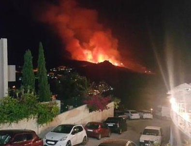 Bodrum Yalıkavak sit alanında korkutan yangın