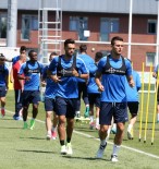 YILDIZ FUTBOLCU - Trabzonspor, Macaristan'da Hazırlıklarını Sürdürüyor