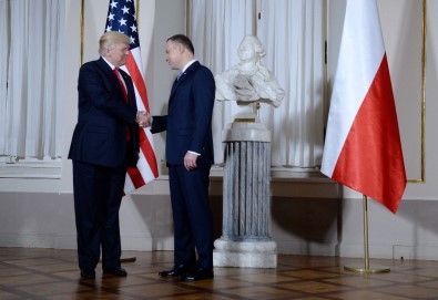 Trump, Varşova Cumhurbaşkanı Duda İle Görüştü