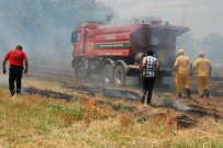 ORMAN YANGıNLARı - Çanakkale'de Arazi Yangını