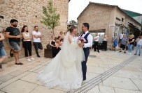 SELAMET - İlk Danslarını Kaleiçi Festivali'nde Yaptılar