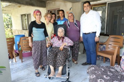 Başkan Çeçrioğlu, Kuyucak'ta Yüzleri Güldürdü