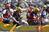 ERZİNCAN VALİSİ - Erzincan Valisi Ali Arslantaş Rafting Yaptı