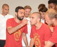 SLOVENYA - Galatasaray'ın Kampında Yunus Akgün'ün Doğum Günü Kutlandı