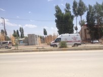 MAHMUT KAŞıKÇı - Teröristlerden Yol Şantiyesine Saldırı Açıklaması 2 Yaralı