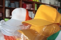 TAŞKıRAN - Sıcak Şapkacılara Yaradı