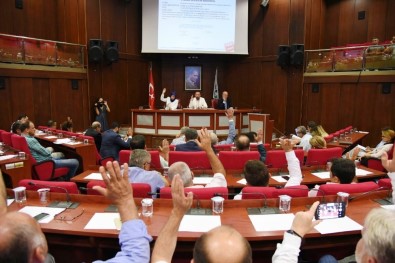 İzmit Belediye Meclisi Toplantsı Yapıldı