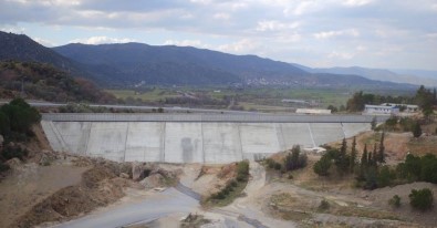 Gökbel Barajı'nda Çalışmalar Hızla Devam Ediyor