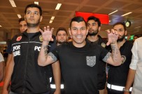 Beşiktaş'ın Yeni Transferi Medel İstanbul'da