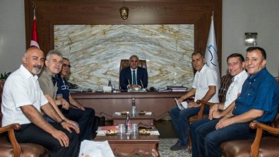 Dernek Yöneticilerinden Vali Zorluoğlu'na Ziyaret