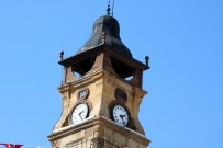 TARİHİ SAAT KULESİ - Tarihi Saat Kulesi Artık Zamanı Göstermiyor