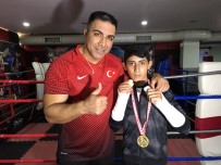 Oyunda İki Elinin Parmakları Kırıldı, Türkiye Şampiyonu Oldu